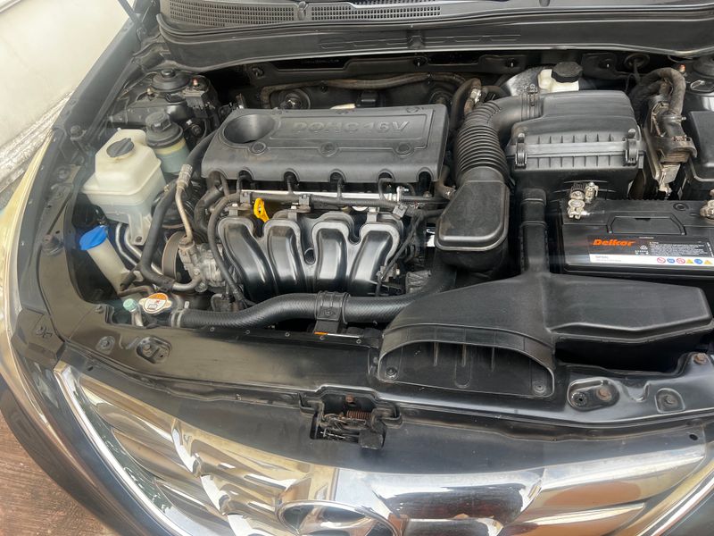 Thumbnail 12 of 2012 Hyundai Sonata Y20